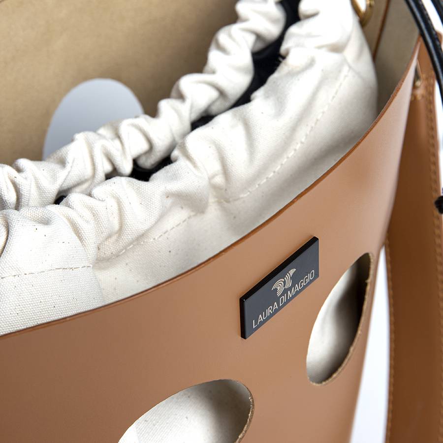 Laura Di Maggio NOAH BUCKET – Borsa in pelle elegant traforata cuoio Sconto