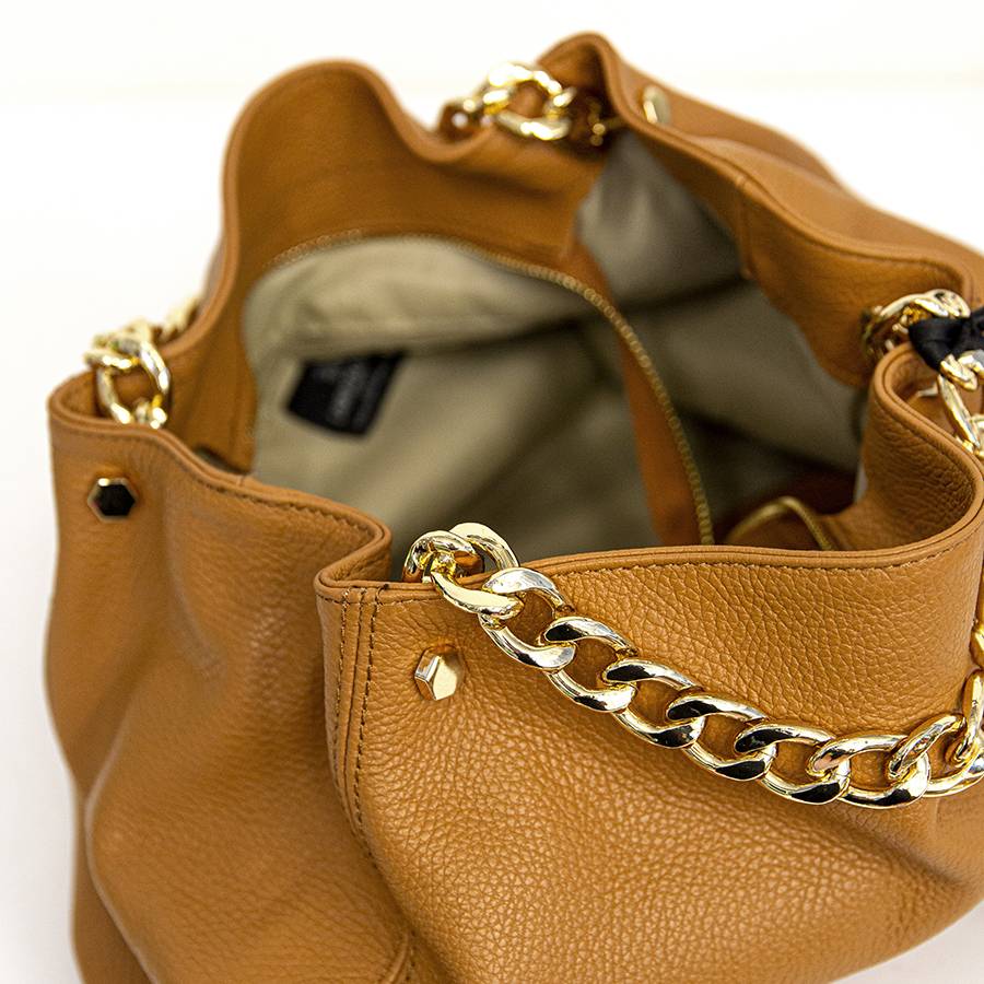 Laura Di Maggio PEACH – borsa a mano con catena in pelle cuoio In Linea