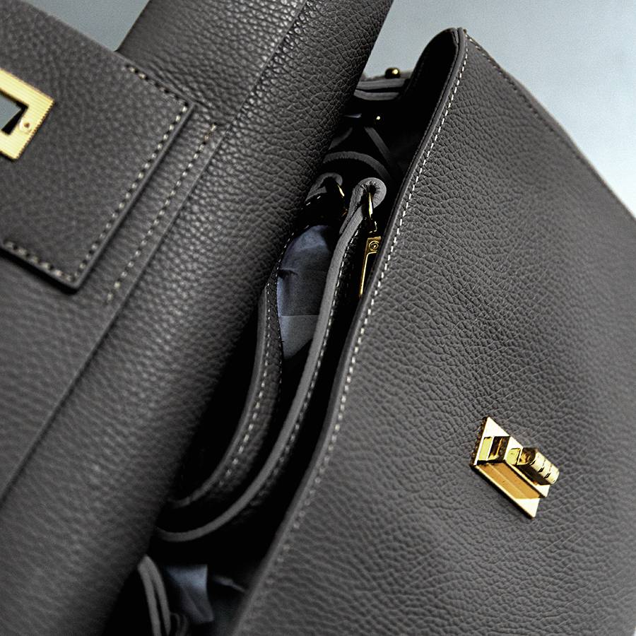 Laura Di Maggio ZELDA – borsa in pelle dollaro nera Vendita