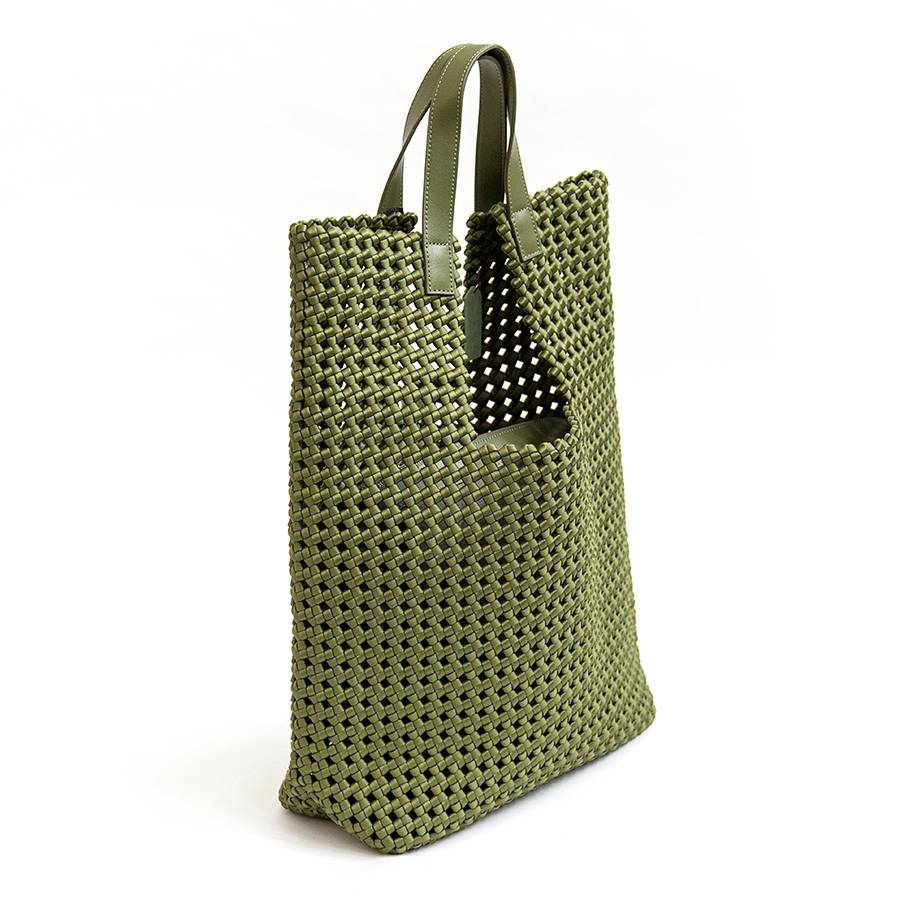 Laura Di Maggio KENDRA – Borsa intrecciata in raso verde Prezzo Ridotto