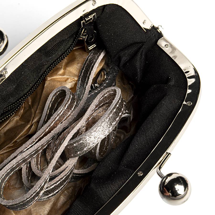 Laura Di Maggio CLUTCH – borsetta in pelle laminata bronzo Sconto