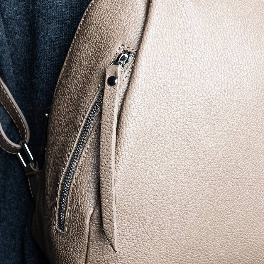 Laura Di Maggio ZIP – zainetto in pelle dollaro beige Vendita