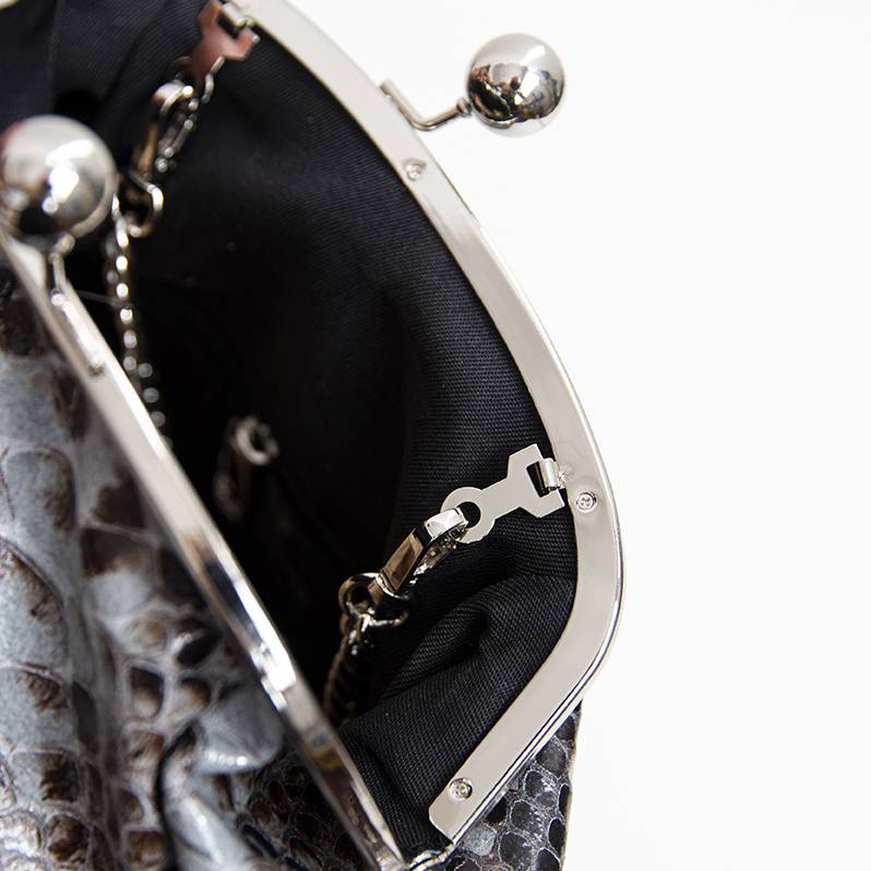Laura Di Maggio CLUTCH – borsello in pelle stampa pitone azzurro Consegna Veloce