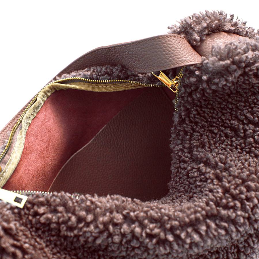 Laura Di Maggio BOUCLE’ – sacca in pelle e pelliccia ecologica rosa Offerta Giorno del Papà