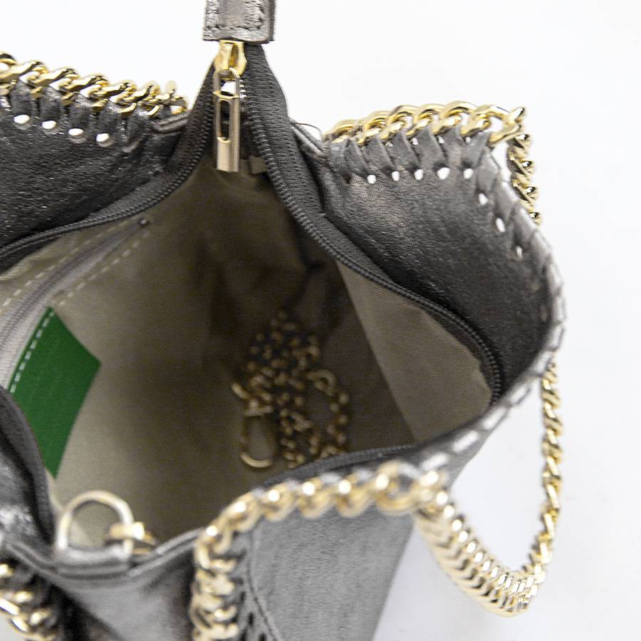 Laura Di Maggio LUMI – Borsa con catene in pelle laminata argento Cyber Monday