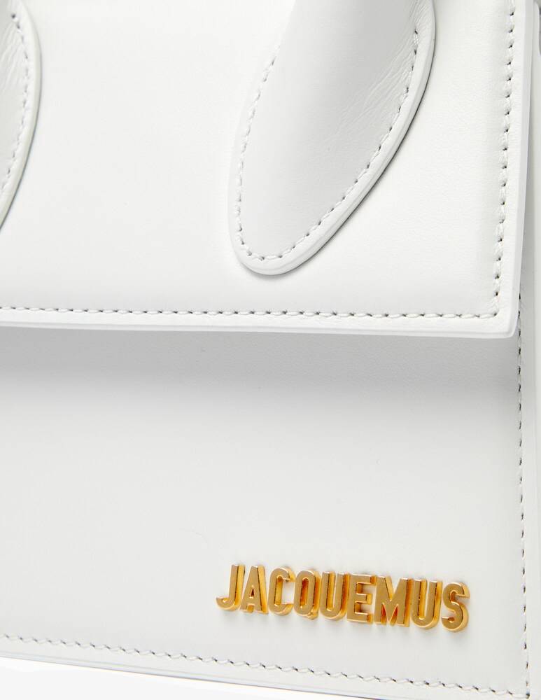 Jacquemus Borsa a mano Le Chiquito Moyen Moda