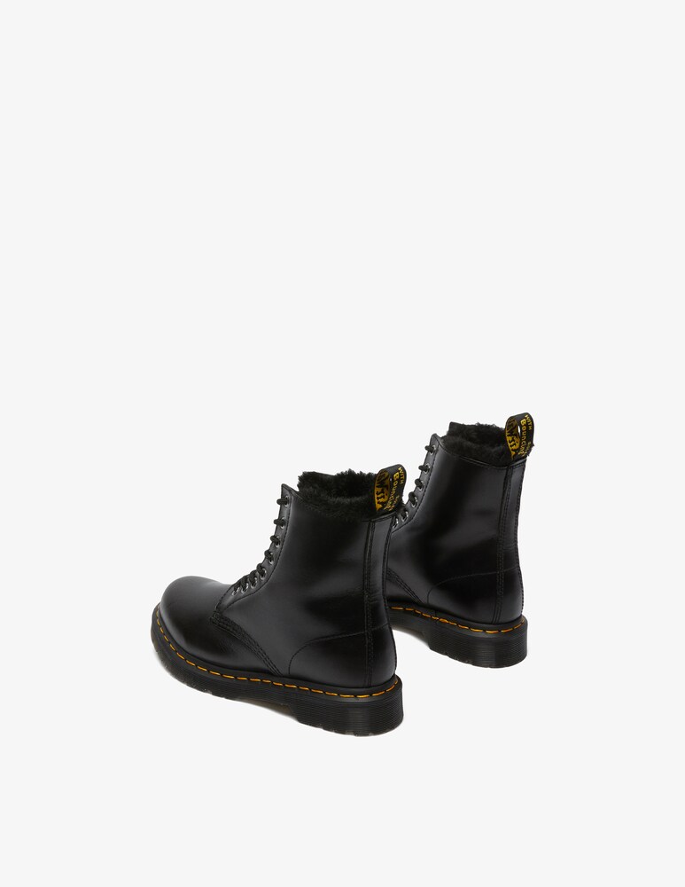 Dr. Martens Stivali 1460 serena con rivestimento in pelliccia sintetica Vendita Calda