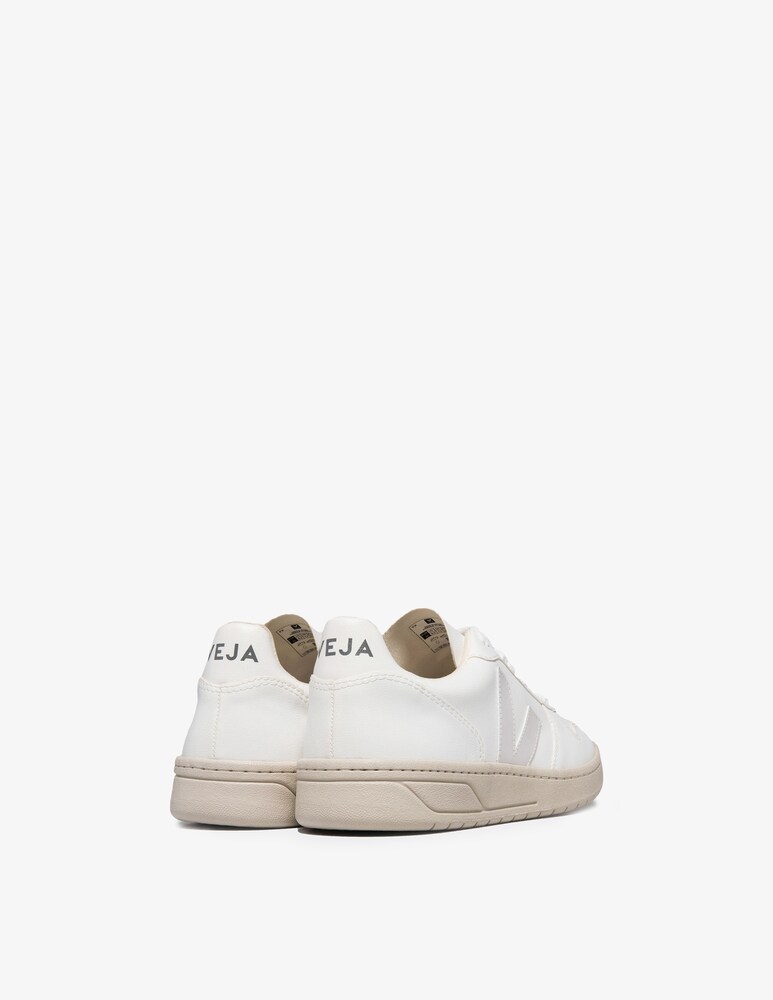 Veja Sneakers in pelle V-1o Affare Del Giorno