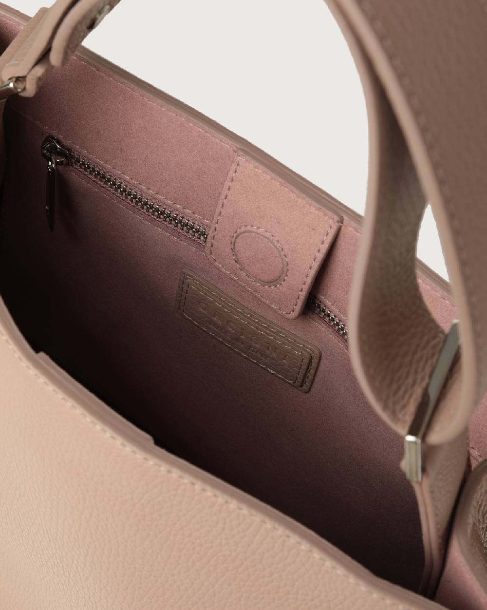 Orciani Borsa Sveva Sense Media a spalla in pelle con tracolla Convenienza
