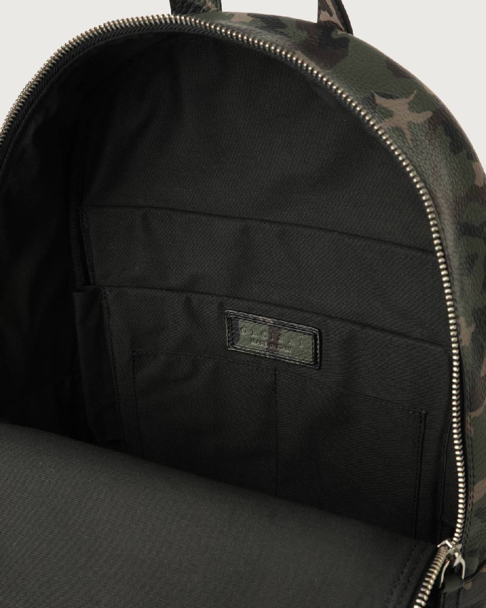 Orciani Zaino Camouflage in pelle Offerta