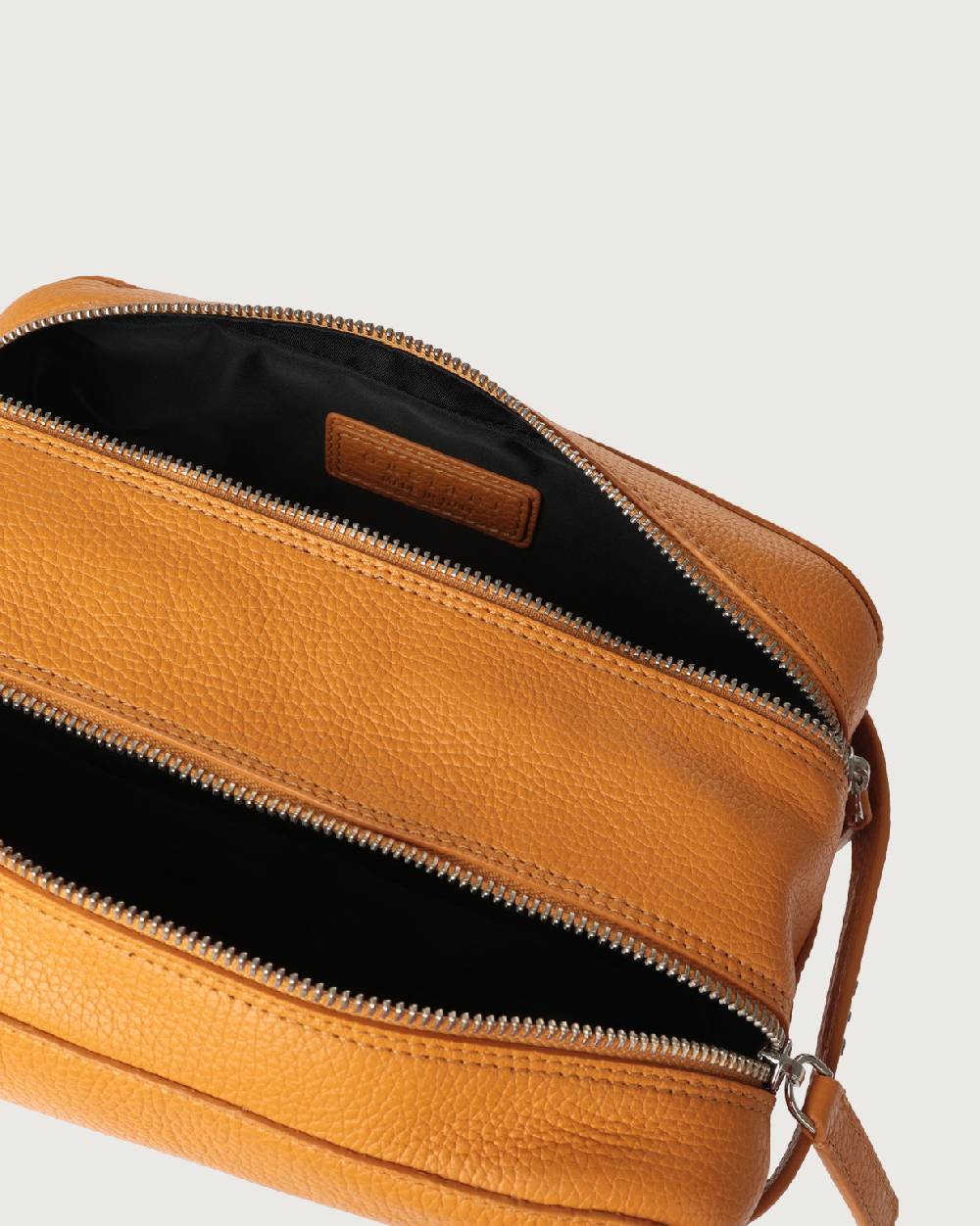 Orciani Beauty case Micron in pelle Consegna Veloce