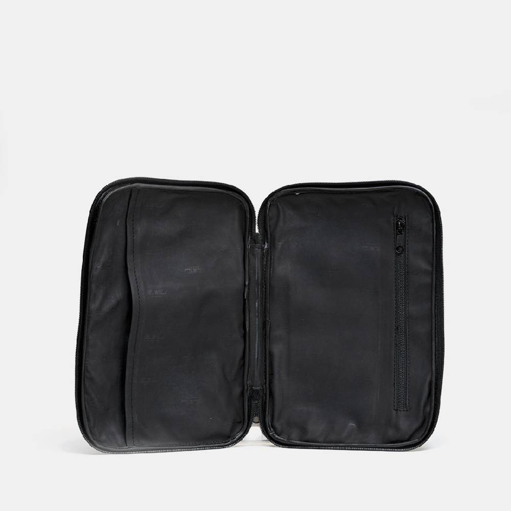 Piero Guidi LINEABOLD DOCUMENT HOLDER BV73_01 Acquista Ora