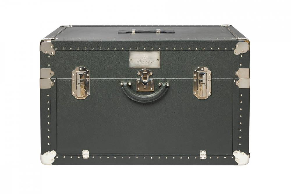Pineider Baule fasciato, realizzato in pelle di vitello. Dimensione grande 120x51x51cm Sconto