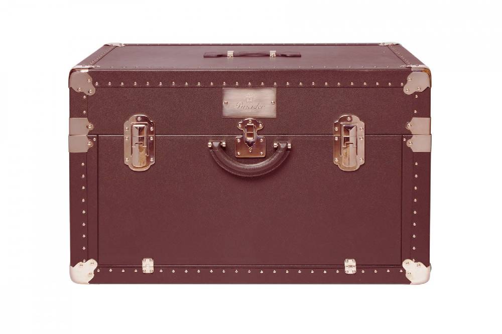 Pineider Baule fasciato, realizzato in pelle di vitello. Dimensione grande 120x51x51cm Sconto