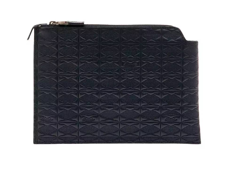 Pineider Pouch Medium in Embossed Empress In Vendita
