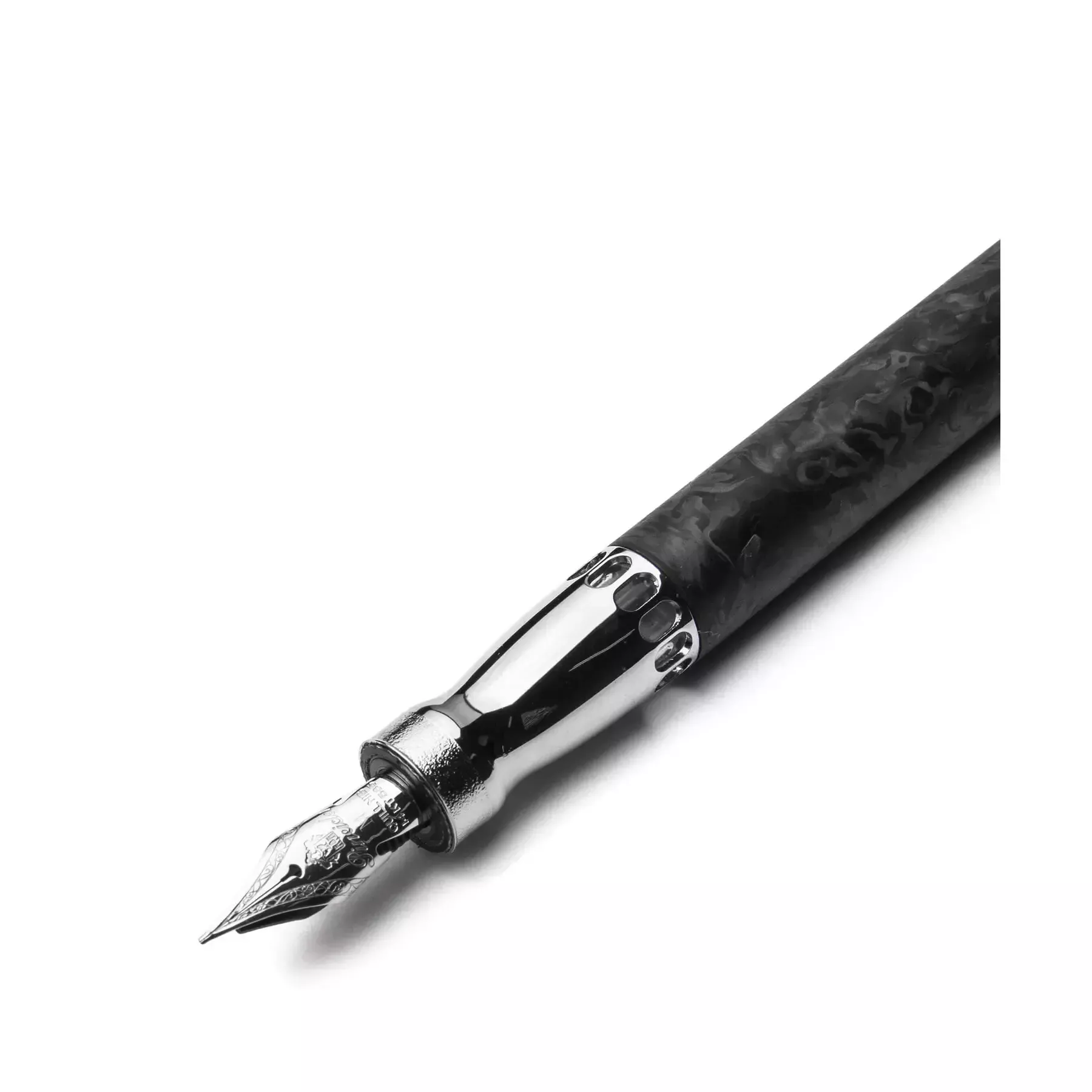 Pineider Penna Stilografica La Grande Bellezza Forged Carbon In Linea