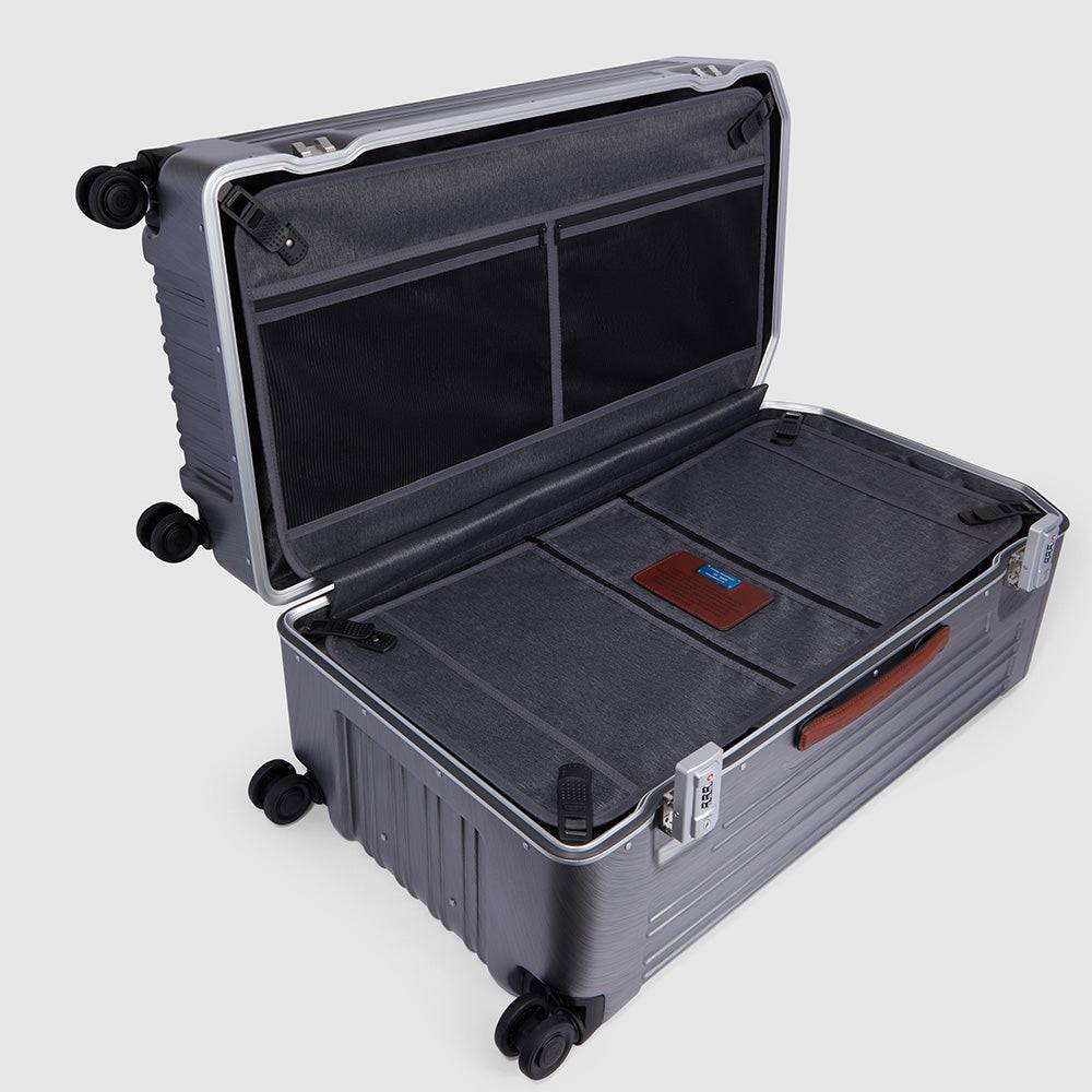 Piquadro Hardside spinner in trunk shape Moda