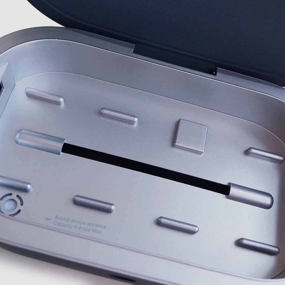 Piquadro UVC sterilizer with wireless charging Nuovo