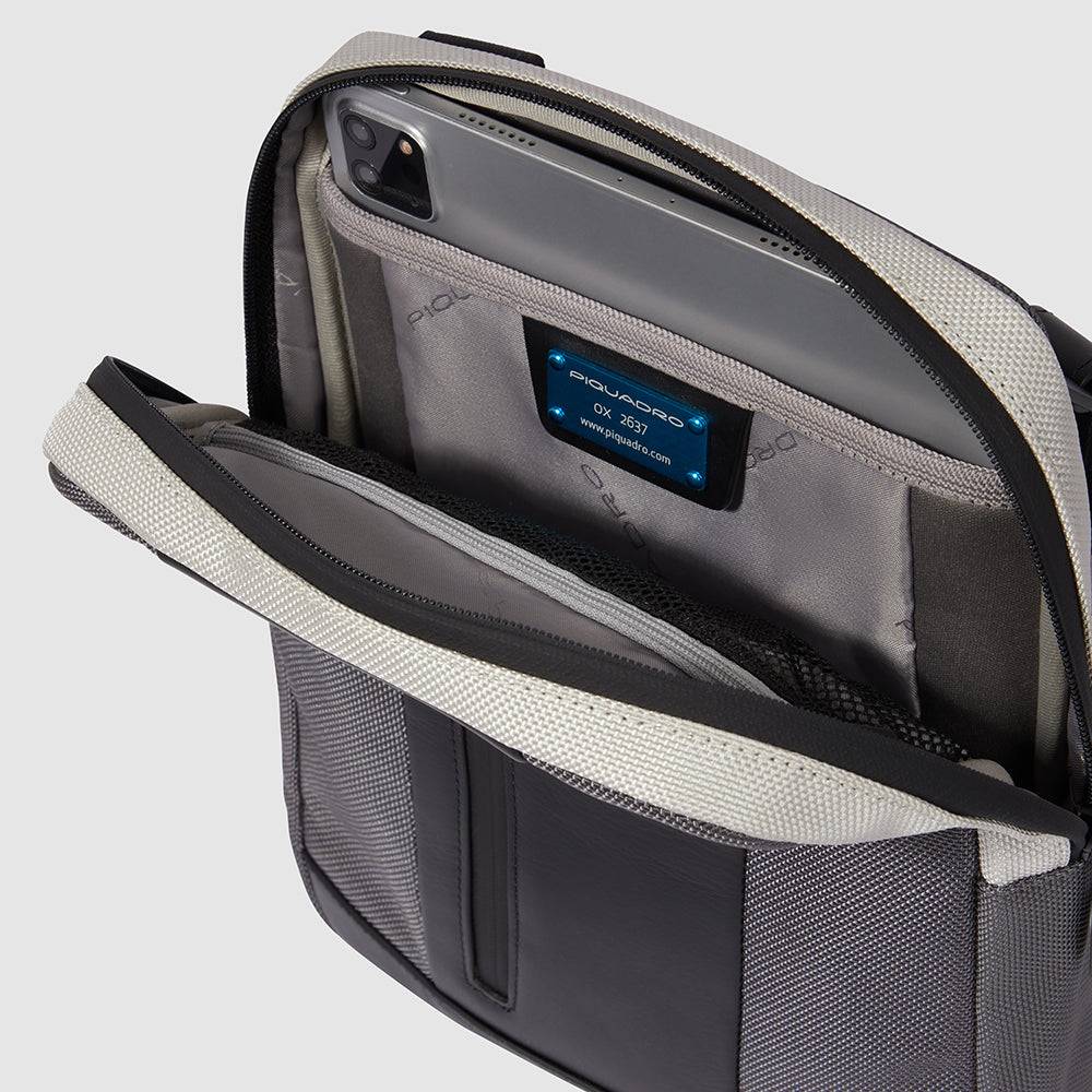 Piquadro iPad® crossbody bag Promozione