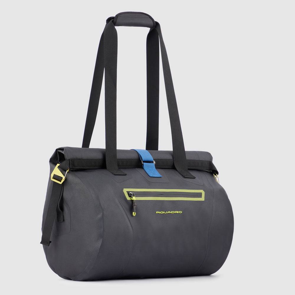 Piquadro waterproof duffel bag with latch roll top, Fino Al -60%