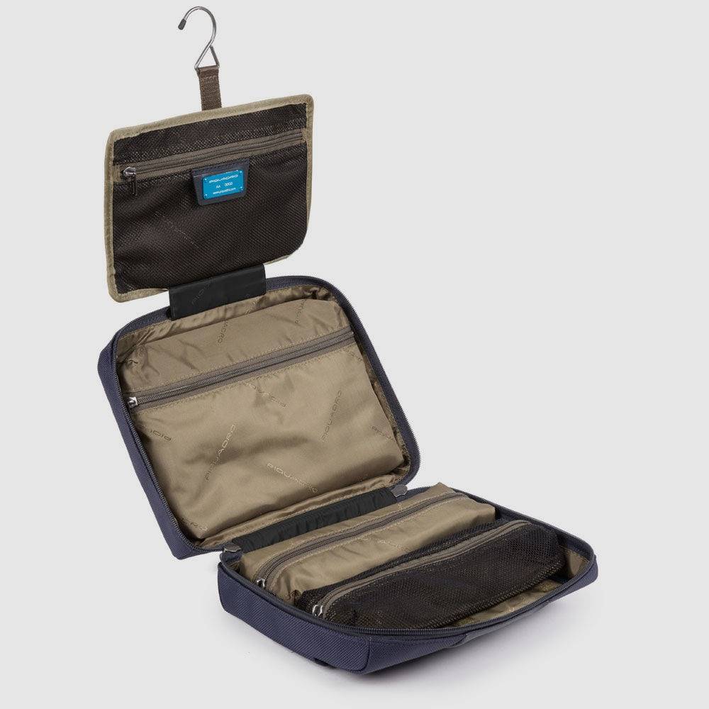 Piquadro Hanging toiletry bag in recycled fabric Vendite Flash