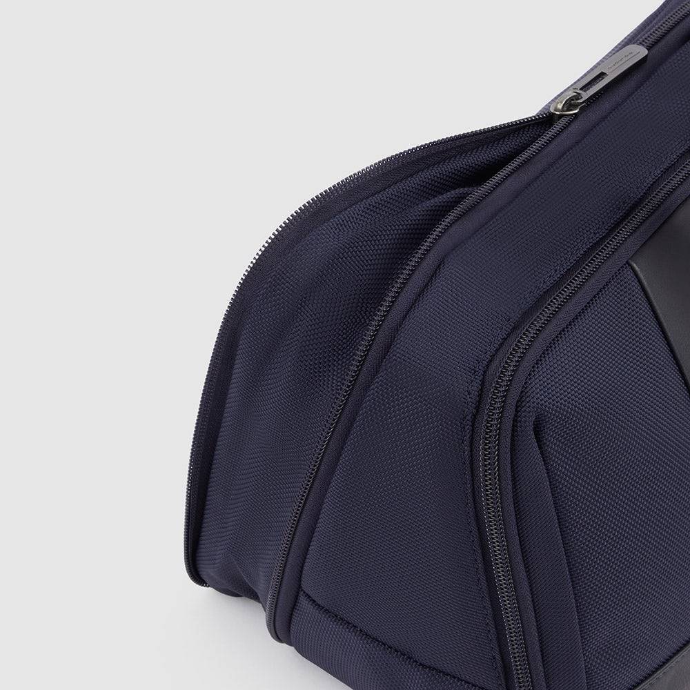 Piquadro Hanging toiletry bag, expandable In Saldo
