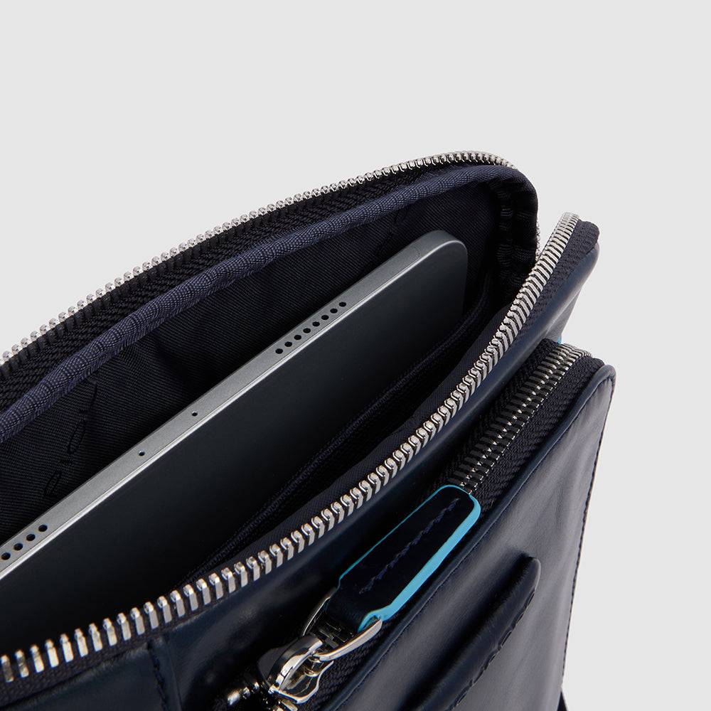 Piquadro iPad/iPad®Air shoulder pocket bag with Italy