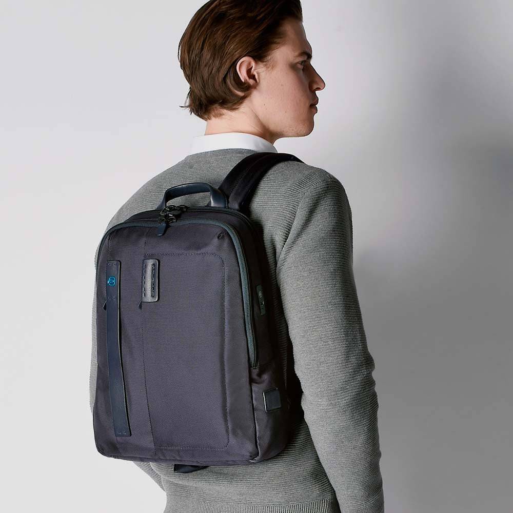 Piquadro Small size, computer backpack with iPad® Qualità