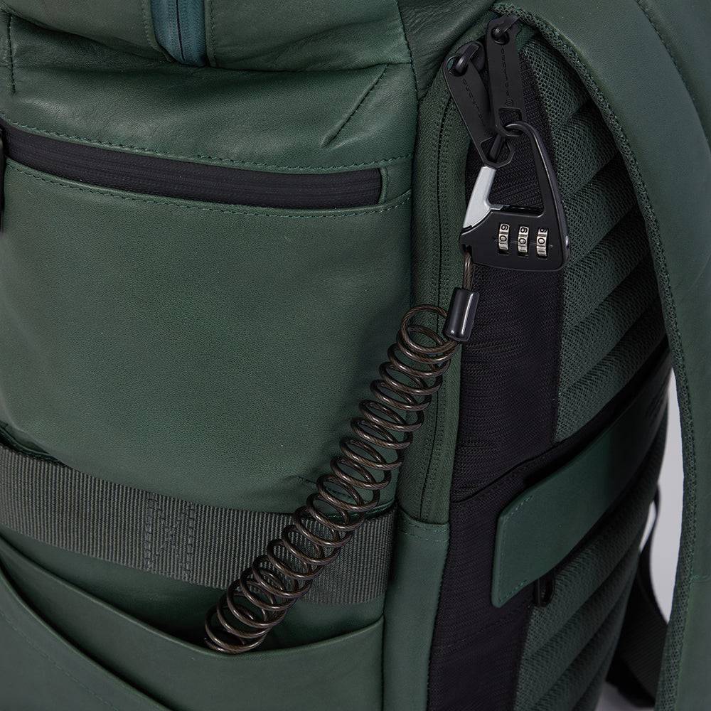 Piquadro Roll-top computer 15,6" and iPad®Pro12,9" backpack Promozione Limitata