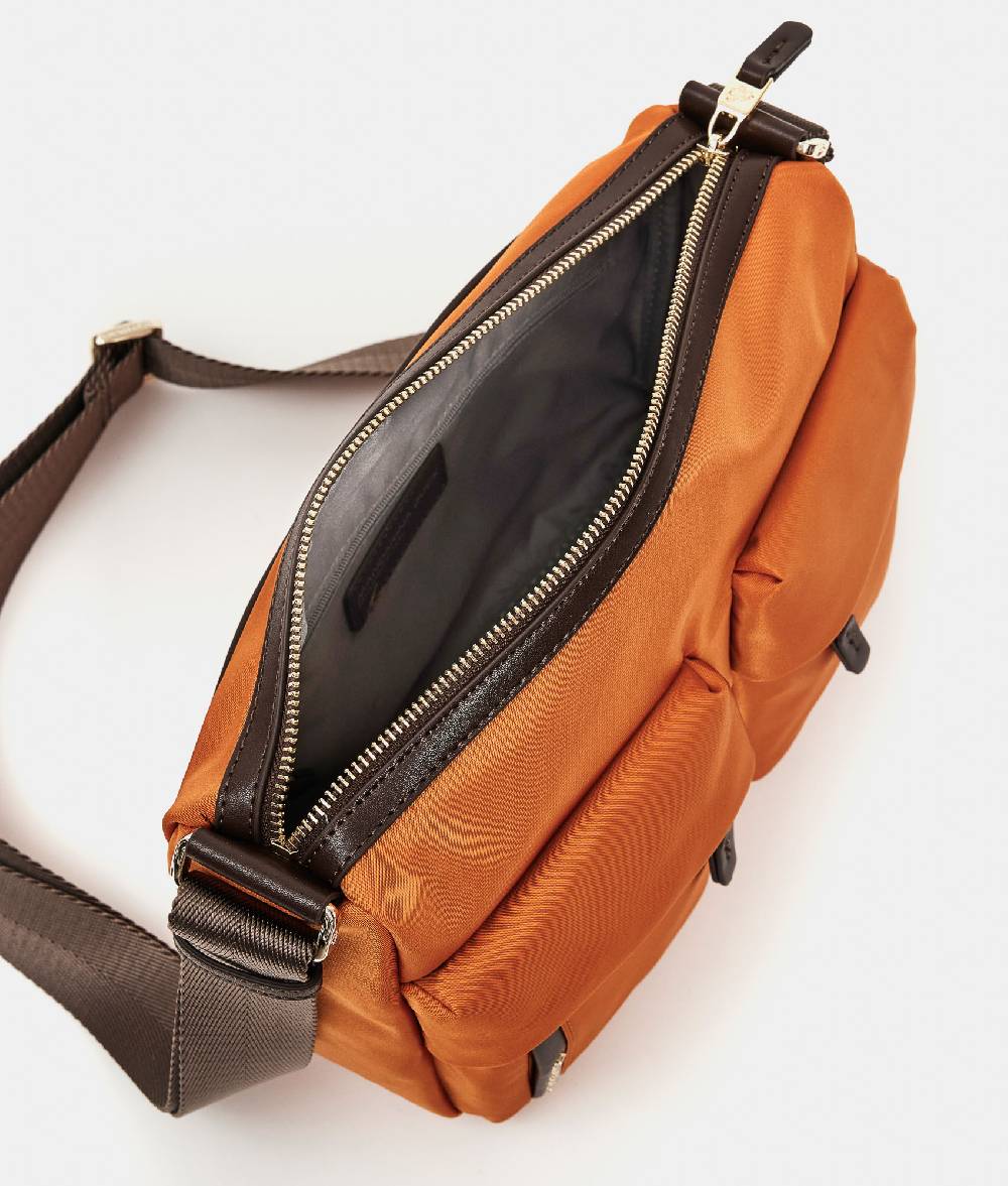 Mandarina Duck HUNTER CROSSOVER Mandarina Duck Vendite Flash