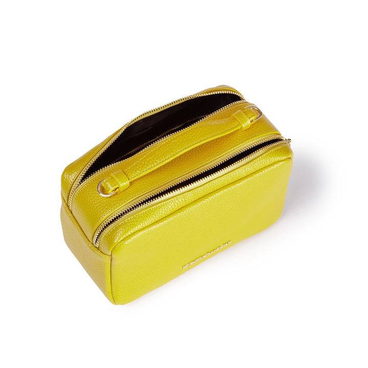 Roberta Gandolfi Brigida camera borsa in pelle con doppio scomparto e tracolla in catena dorata con spallaccio protettivo in pelle Promozione Limitata