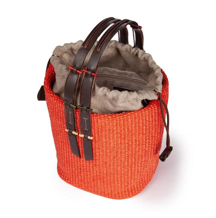 Roberta Gandolfi Fernanda Bucket in rafia con finiture in pelle di vitello con tracolla staccabile Sottocosto