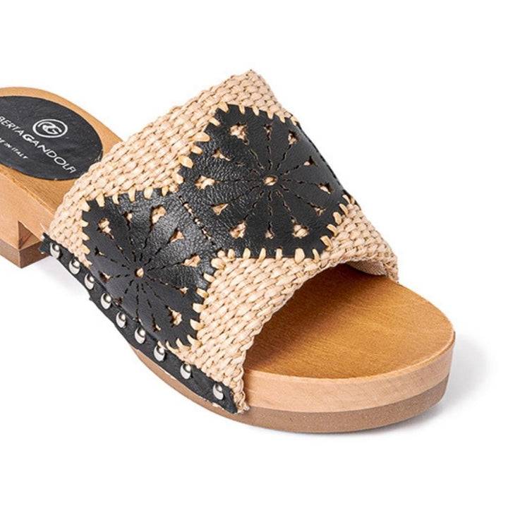 Roberta Gandolfi Sandalo Giulia platform in legno e tomaia in rafia e pelle di vitello laserata con disegno pizzo geometrico Negozio