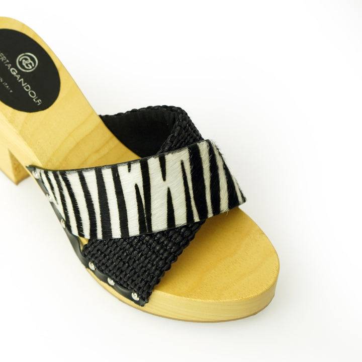 Roberta Gandolfi Diva Zebra sandali in legno incrociato con platform in rafia e pony stampa animalier Nuova
