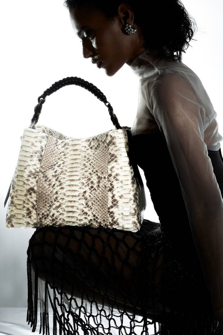 Roberta Gandolfi Amina Pitone large borsa a mano in pitone e finiture in pelle di vitello con manico tubolare fasciato e tracolla staccabile Pezzi Unici