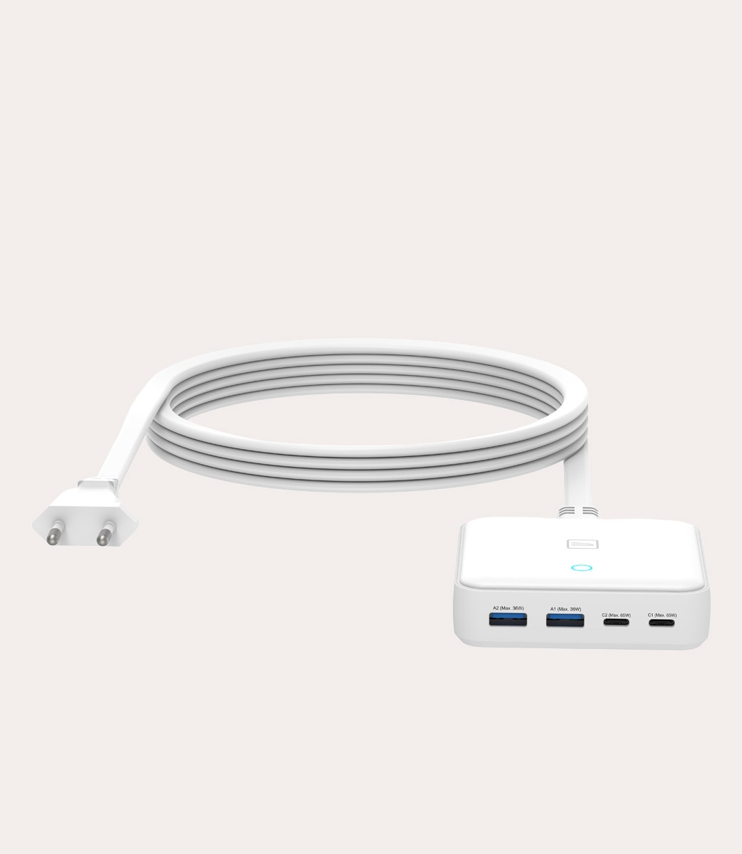 Tucano Cricabatteria 4 porte da scrivania da 65W USB-A/USB-C GaN con cavo da 1 5 mt e presa EU In Linea