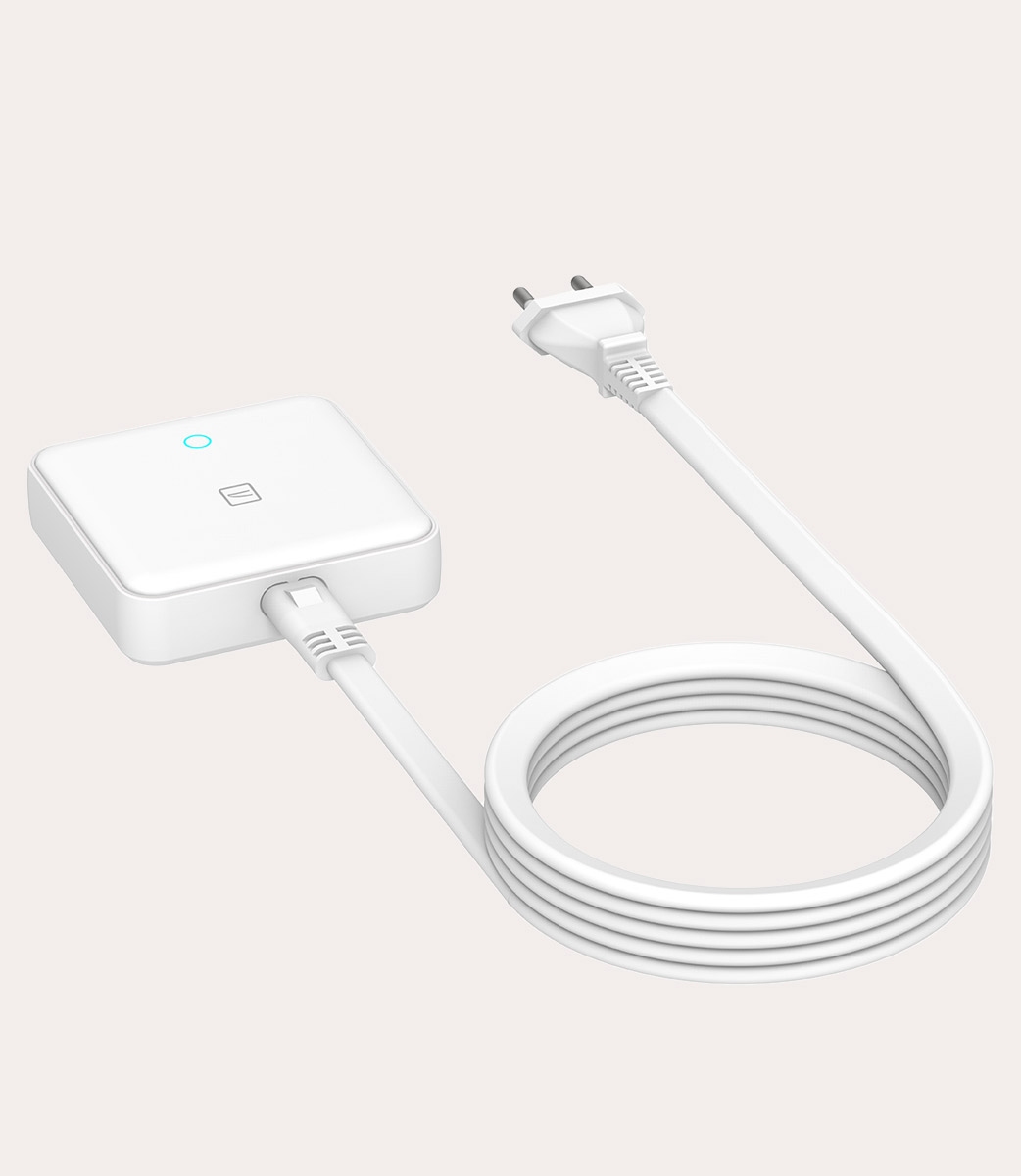 Tucano Cricabatteria 4 porte da scrivania da 65W USB-A/USB-C GaN con cavo da 1 5 mt e presa EU In Linea