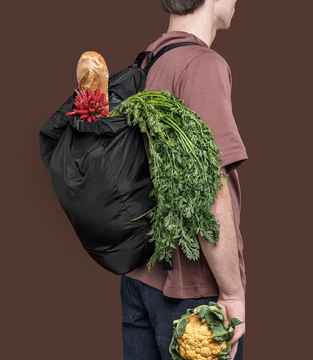 Tucano Zaino pieghevole in materiale ottenuto dalla plastica riciclata Negozi Online