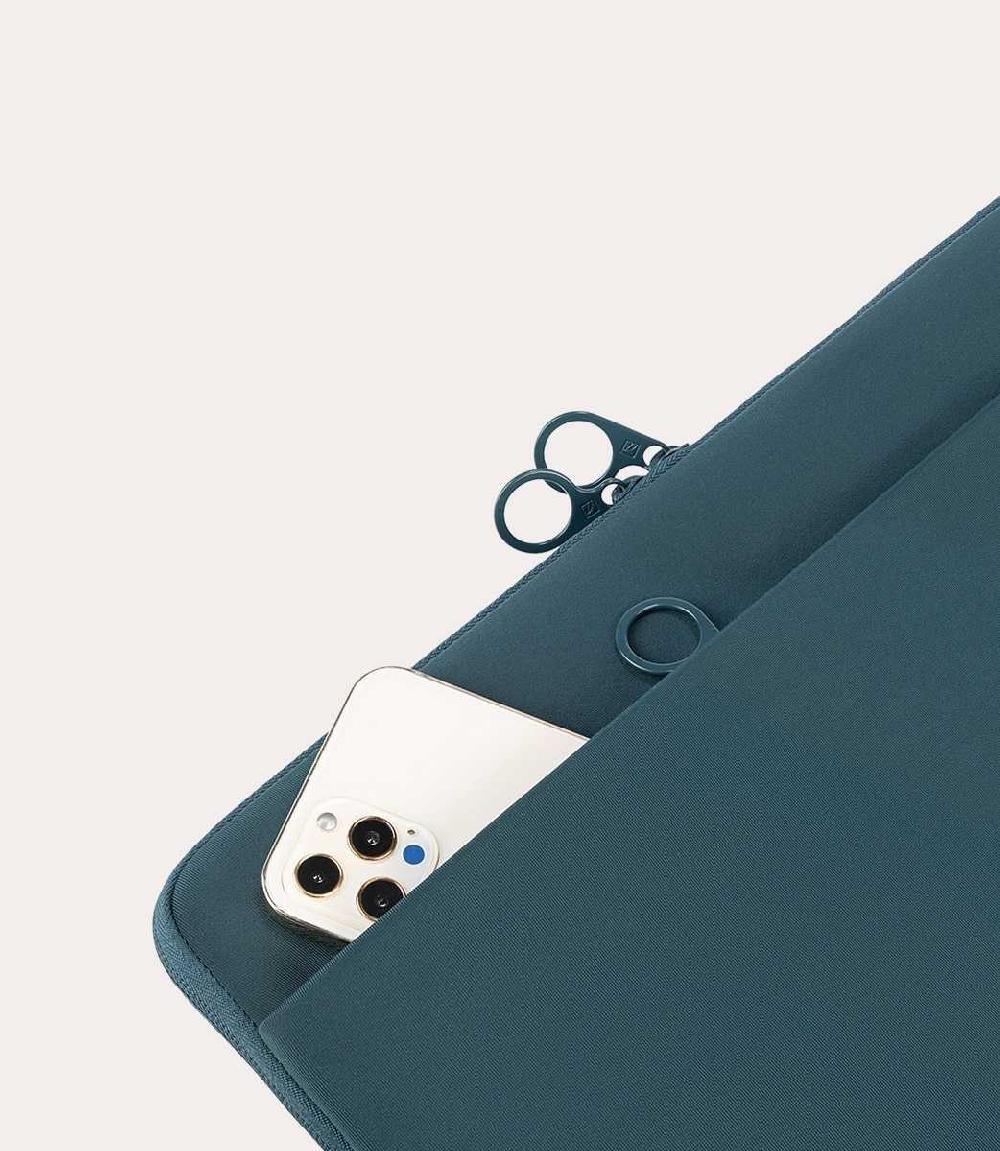 Tucano Second skin per MacBook Pro 16" e laptop 15.6" Economico