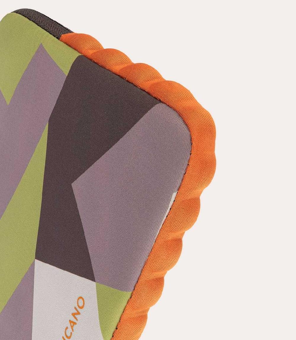 Tucano Custodia per laptop 12" e MacBook Air/Pro 13" Online