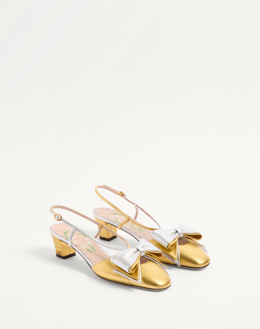 Valentino Handbags Décolleté Slingback Bowow In Nappa Laminata 45mm per Donna in Oro/silver | Valentino IT Novità