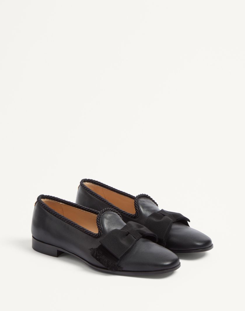 Valentino Handbags Mocassino Bowow In Pelle per Uomo in Nero | Valentino IT Italy