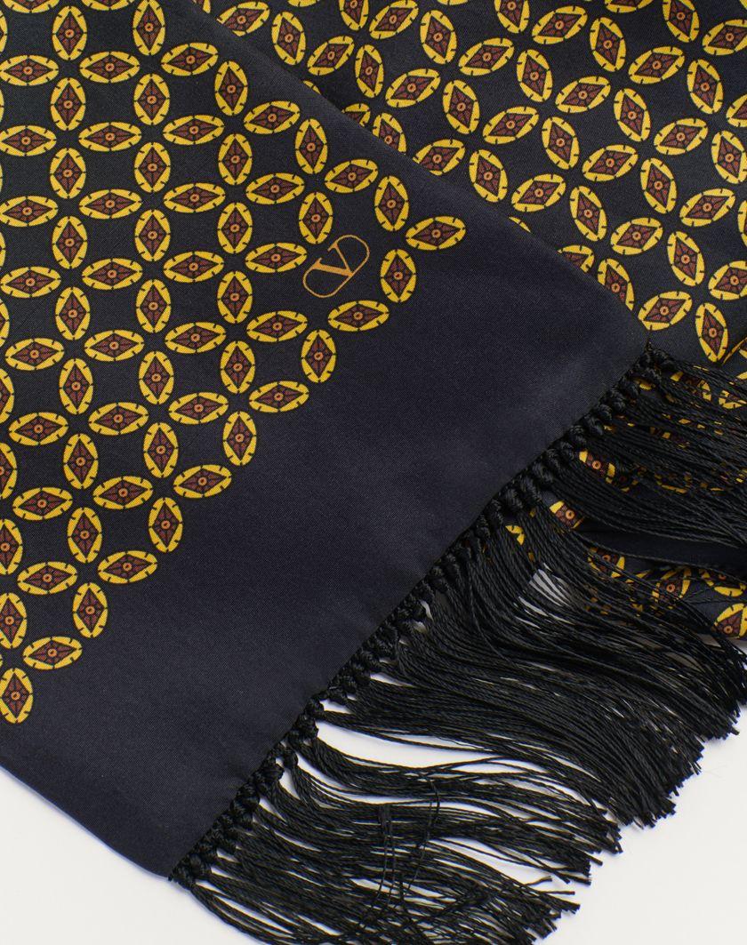 Valentino Handbags Scarf Bandeaux Chamber In Seta Con Frange per Uomo in Nero/giallo/arancione | Valentino IT Vendita Calda