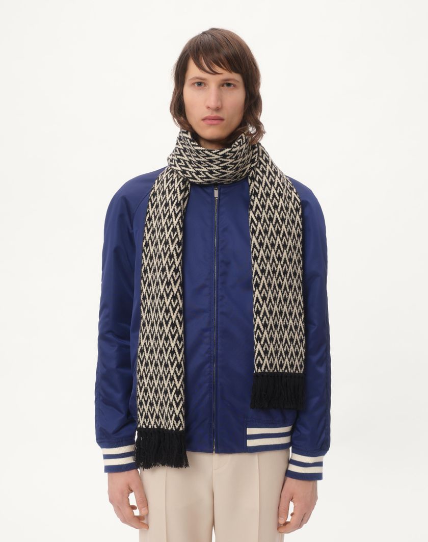 Valentino Handbags Sciarpa Knitted Toute La V In Lana per Uomo in Navy/crema | Valentino IT Nuova
