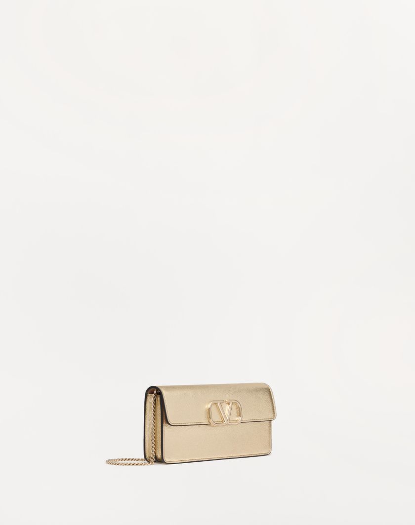 Valentino Handbags Portafoglio Con Catena Vlogo Signature In Vitello Granato Metallizzato per Donna in Platino | Valentino IT Saldi Di Fabbrica