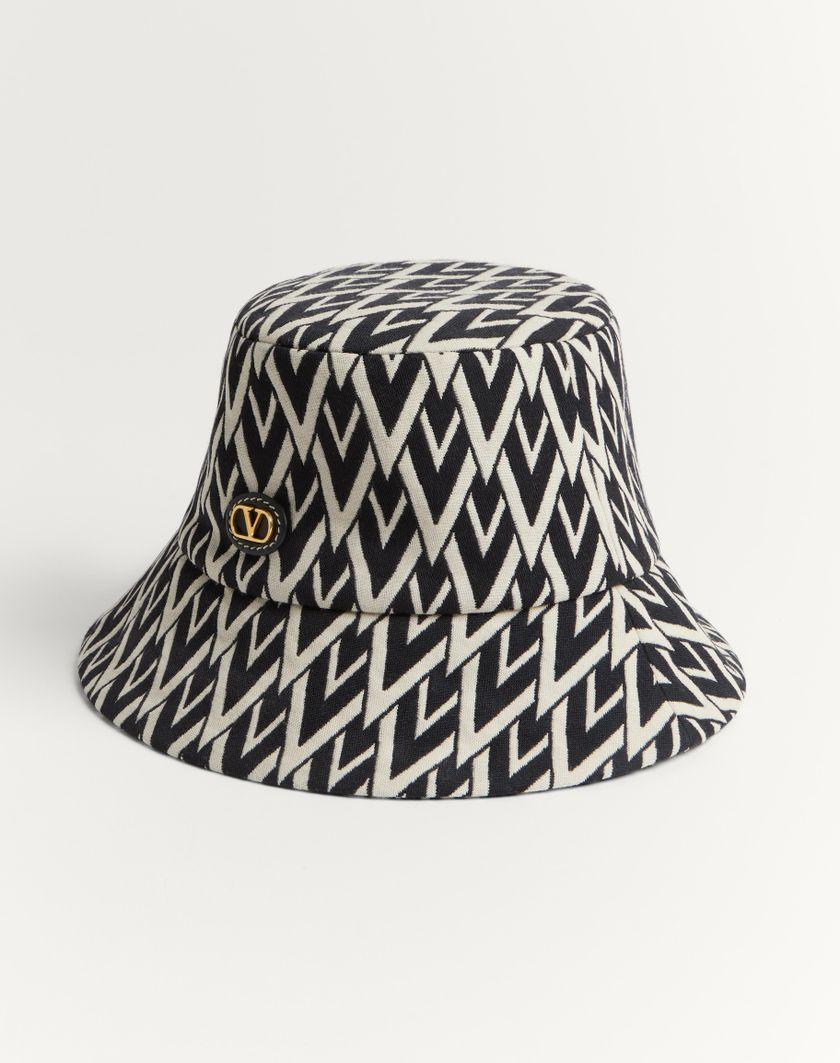 Valentino Handbags Cappello Bucket Toute La V In Lana per Donna in Nero/crema | Valentino IT 2025