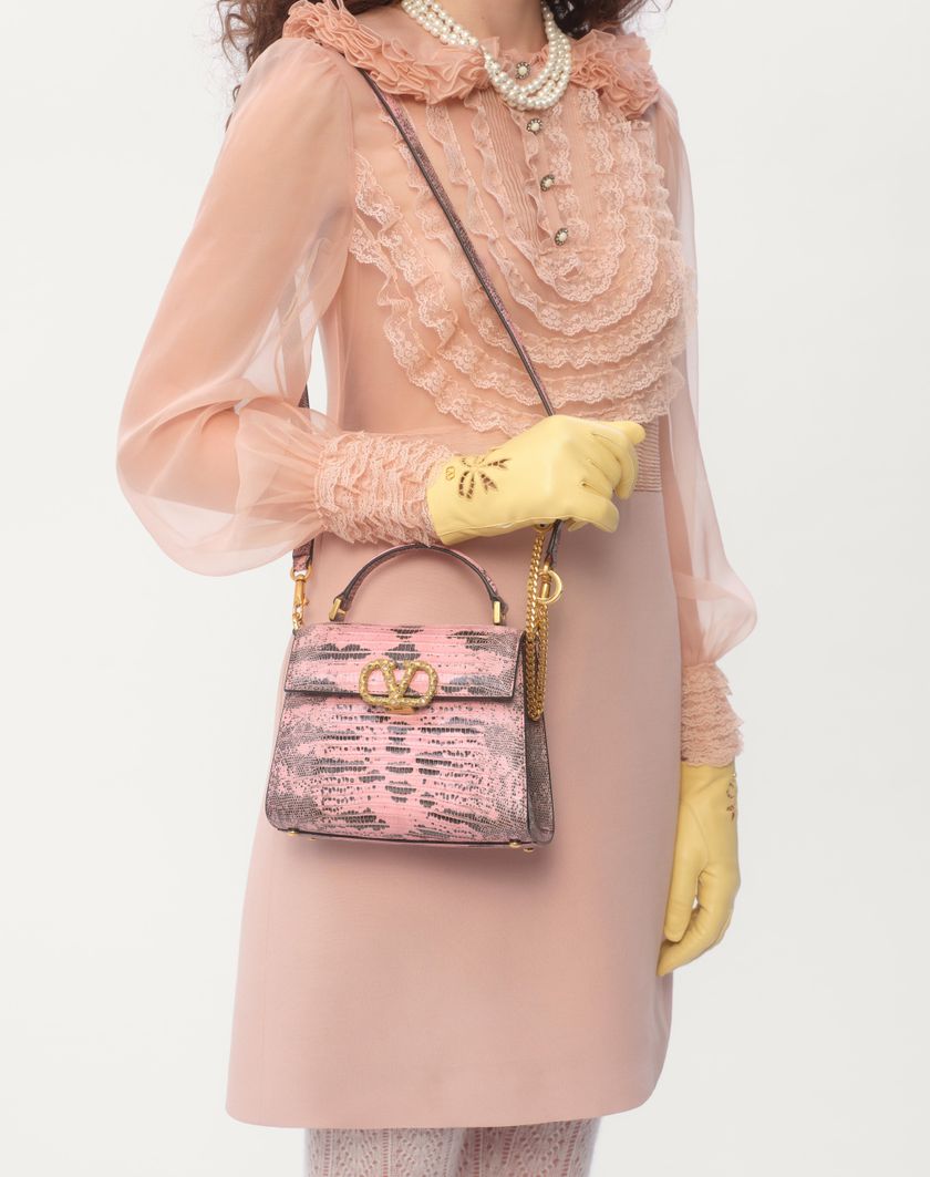 Valentino Handbags Borsa A Mano Mini Valentino Garavani Vsling In Tejus Con Logo Gioiello per Donna in Rosa | Valentino IT Acquista Ora