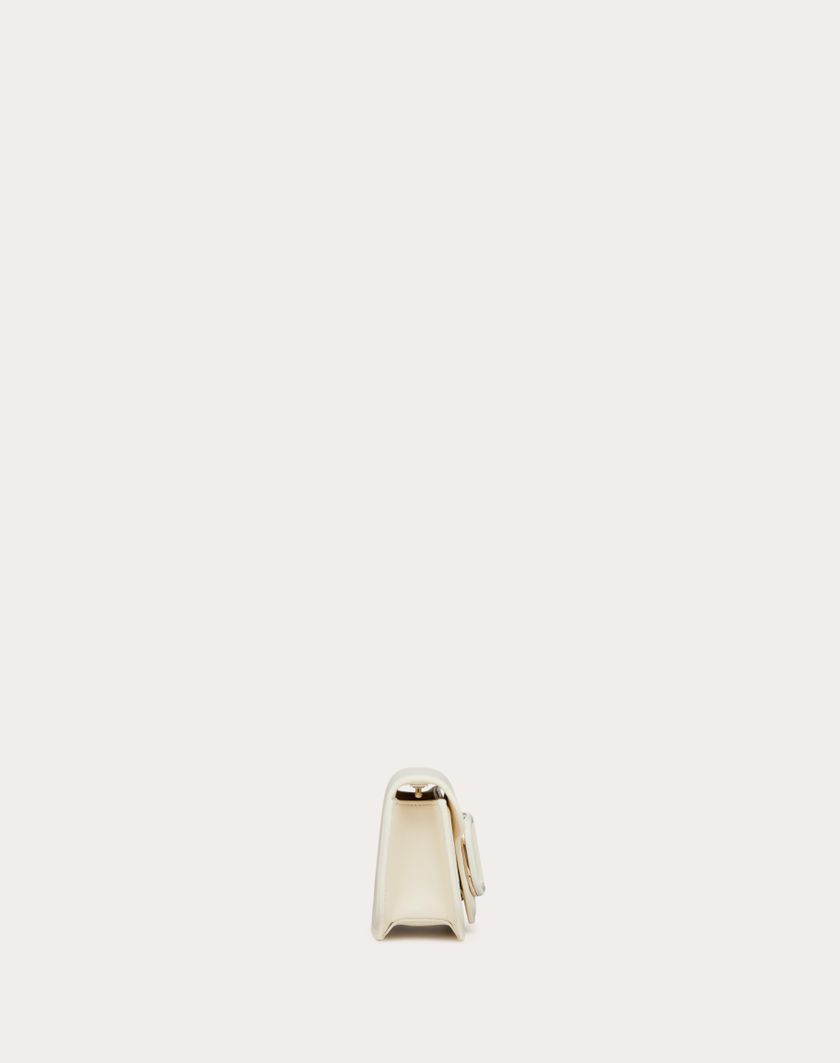 Valentino Handbags Borsa Piccola A Spalla Valentino Garavani Locò In Vitello per Donna in Powder Rose | Valentino IT Saldi