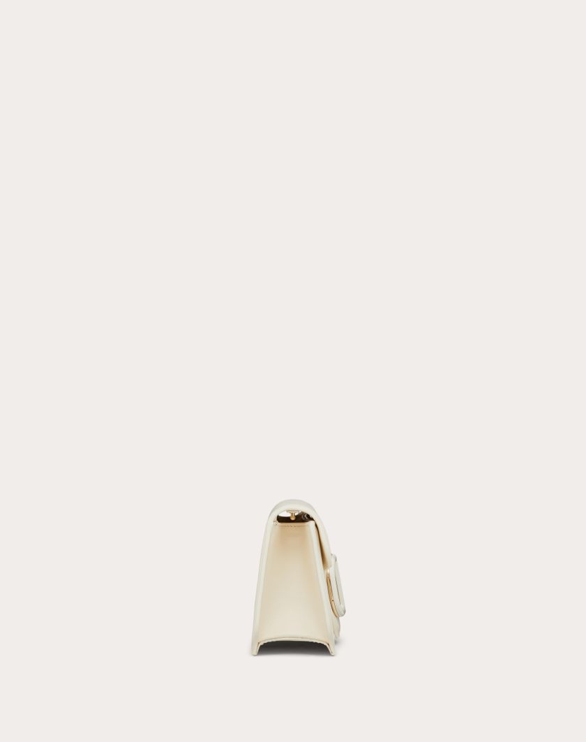 Valentino Handbags Borsa A Spalla Valentino Garavani Locò In Vitello per Donna in Avorio | Valentino IT Offerte