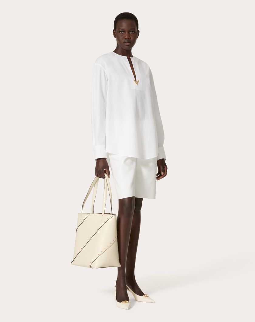 Valentino Handbags Borsa Shopping Valentino Garavani Valentino Garavani Rockstud Wispy In Vitello per Donna in Tabacco | Valentino IT Shopping Online